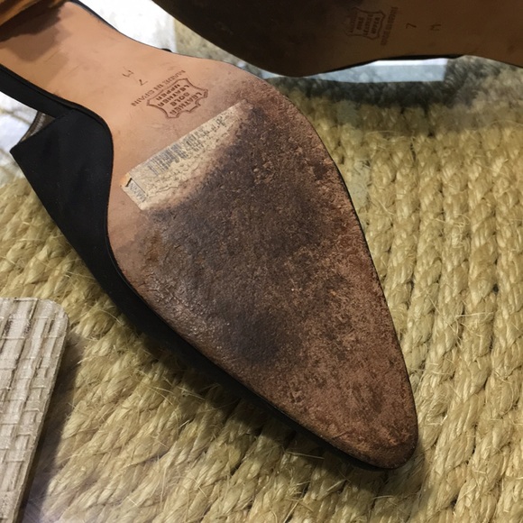 Ricochet black silk sling backs shaped gold heels - Picture 6 of 6